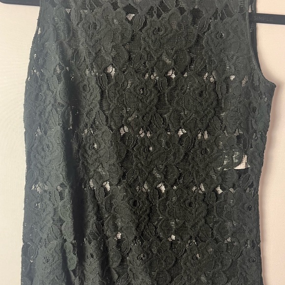 Dolce & Gabbana Lace Sleeve less black top 36 - Picture 2 of 5